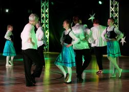 Showballett Formel I Weihnachtsrevue 2023 26